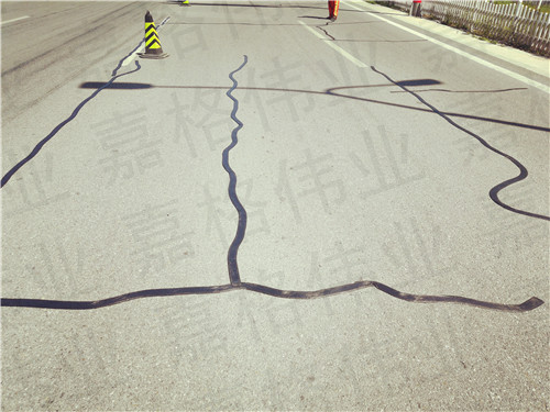 什么是瀝青貼縫帶以及其特點